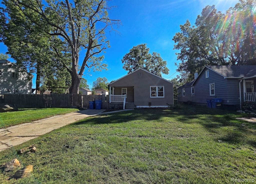 8280 Fenton Street — photo