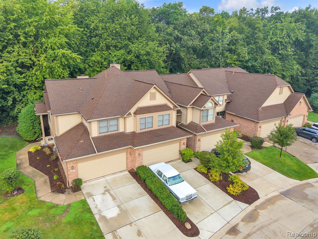 5353 Royal Vale Lane — photo
