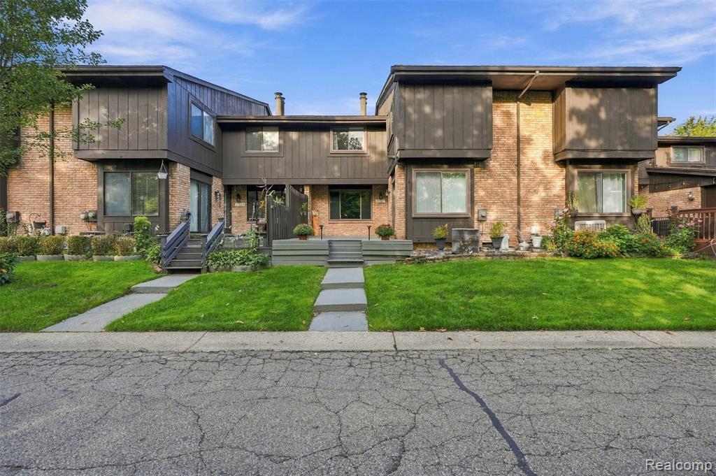 37327 Golfview Drive — photo