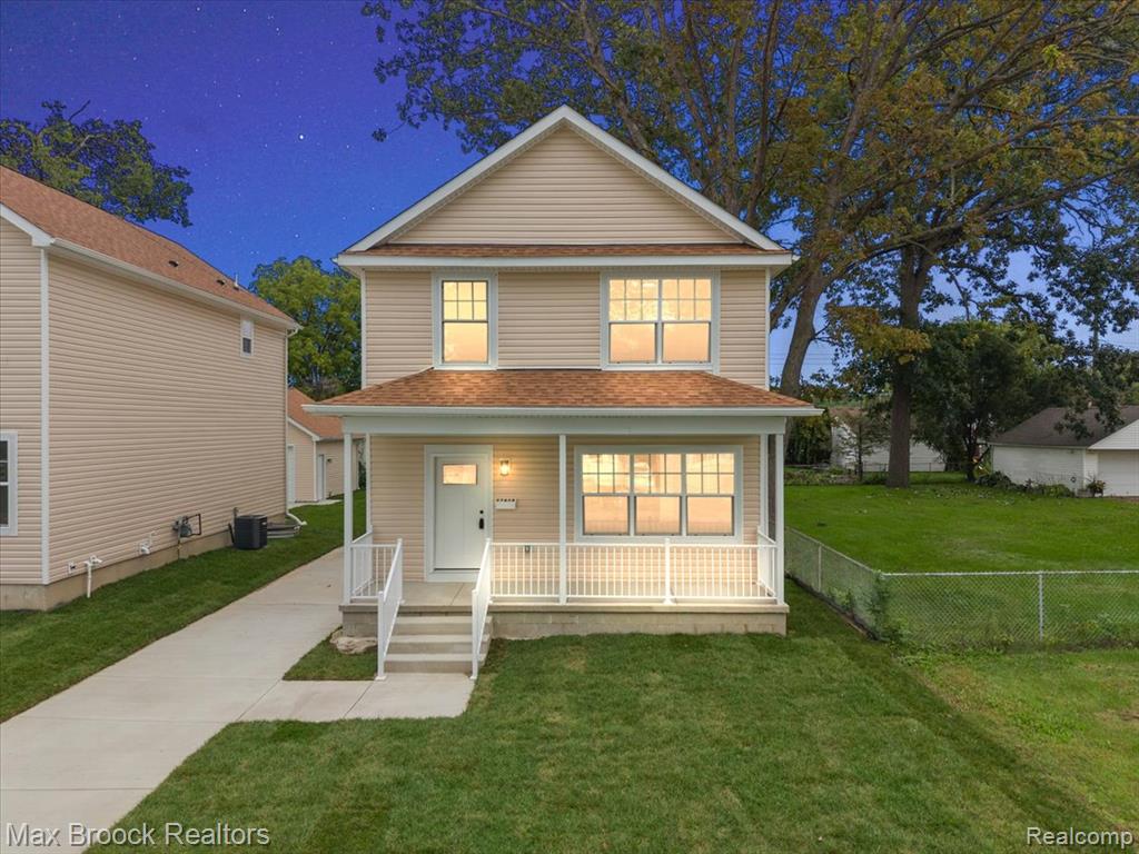 27824 Groveland Street — photo