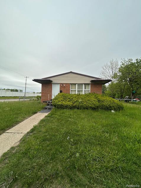 18001 Caldwell Street — photo