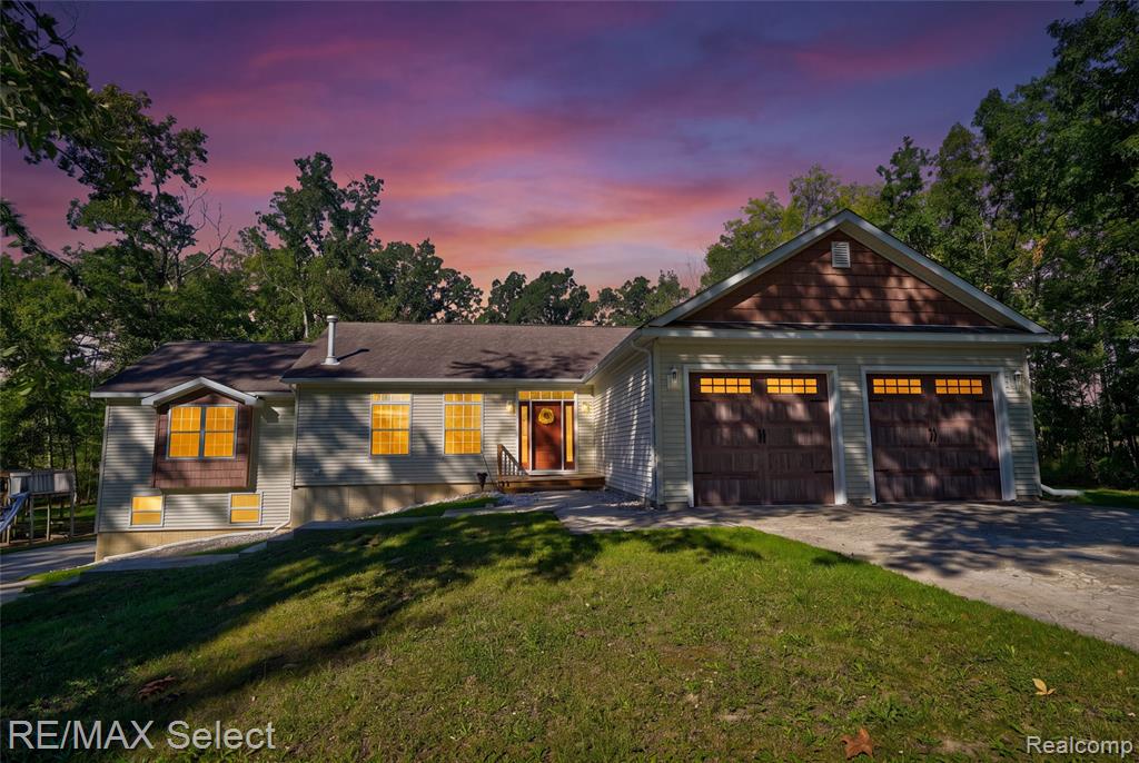 14424 Cole Road — photo