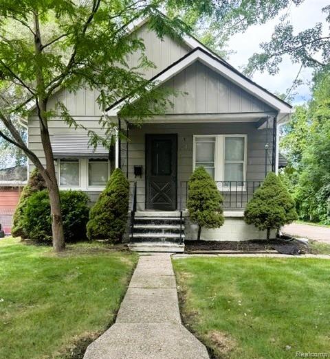 54 W Hopkins Avenue — photo