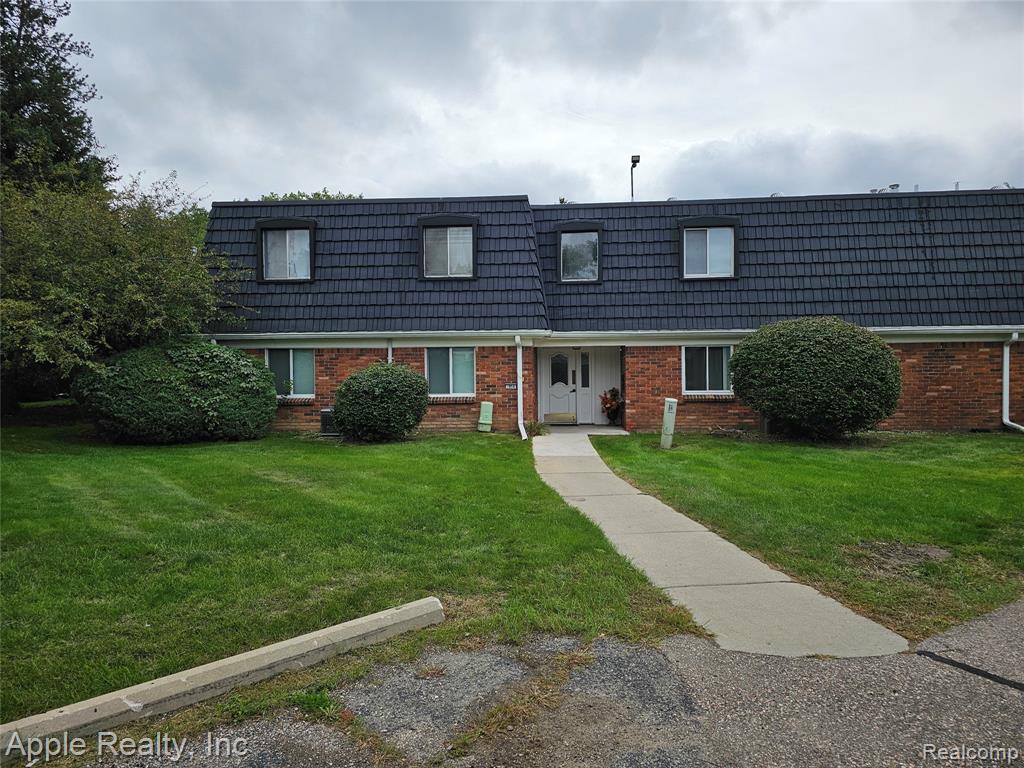 1856 Colonial Village Way — photo