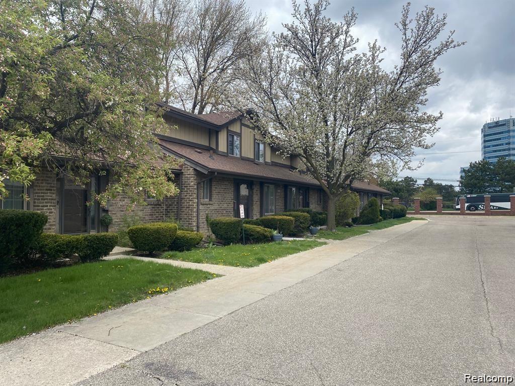 28129 Franklin Road — photo