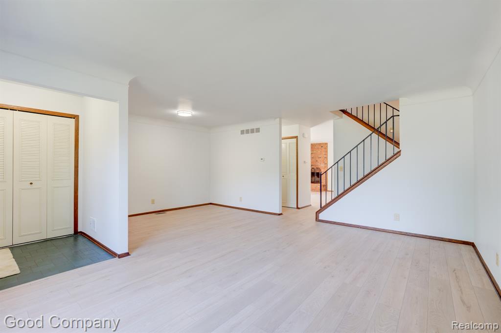 87 Forthton Drive, Troy, MI 48084 — photo 2