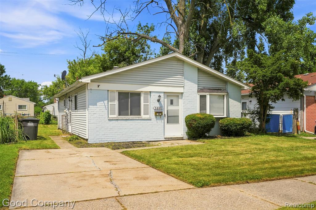 5888 Westlake Street — photo