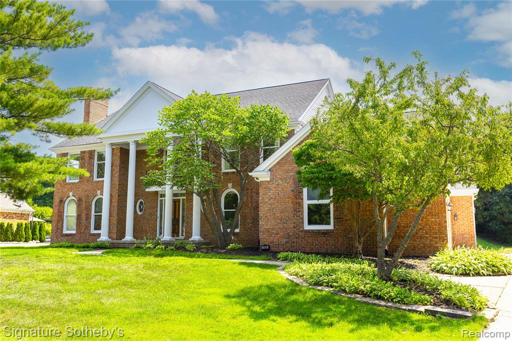 4866 Riverchase Drive — photo