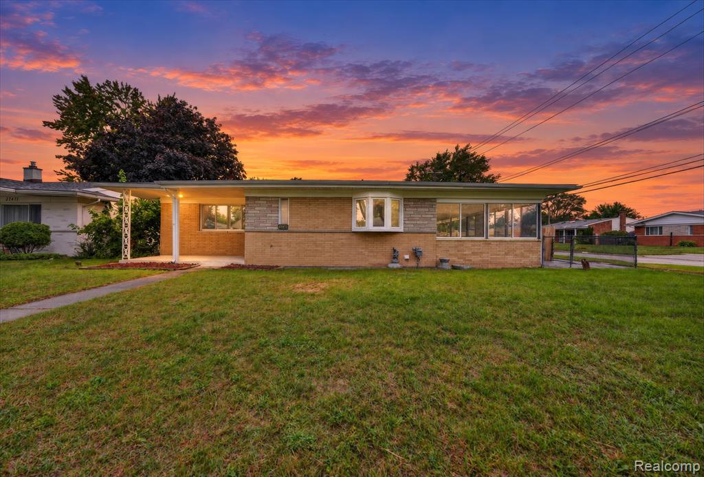 27483 Norma Drive — photo