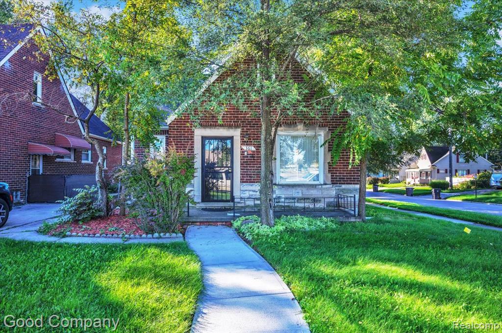 361 Elizabeth Lake Road — photo