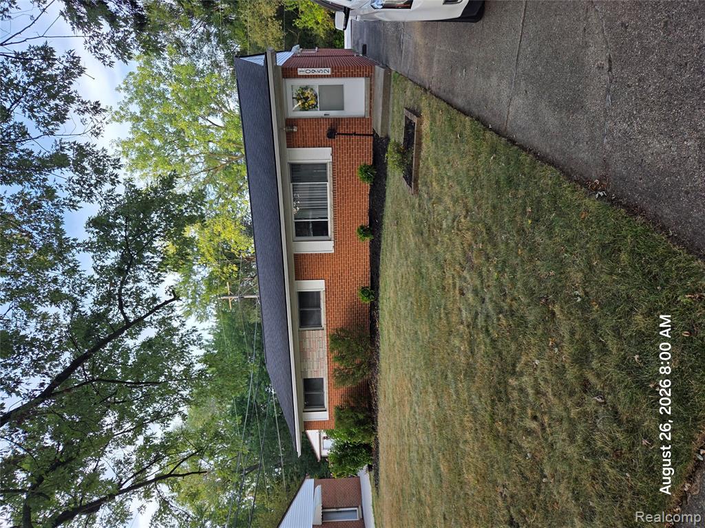 10952 Lesure — photo