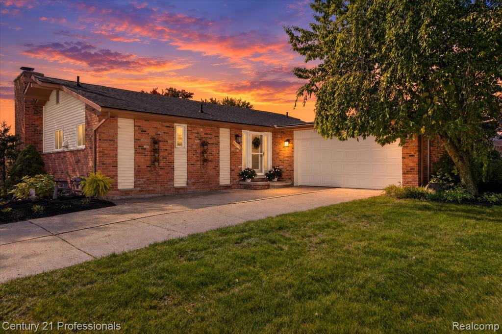 36471 Gardner Street — photo