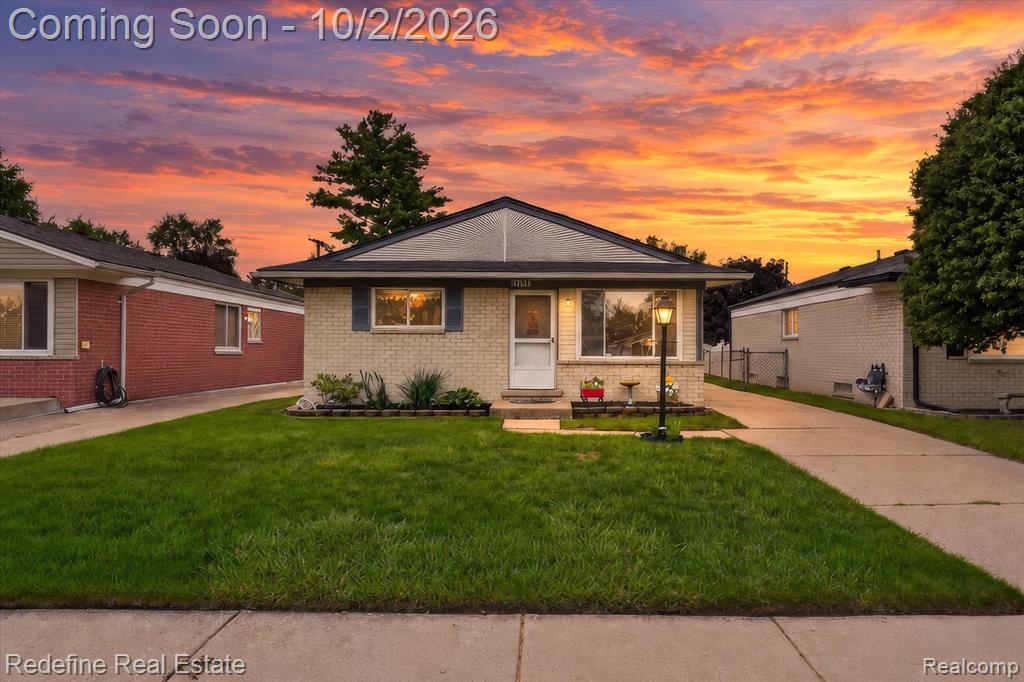 33705 Fernwood Street — photo