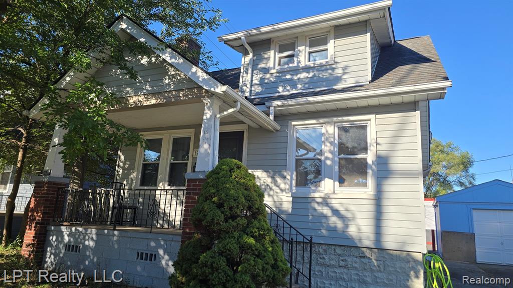 1731 Beaufield Street — photo