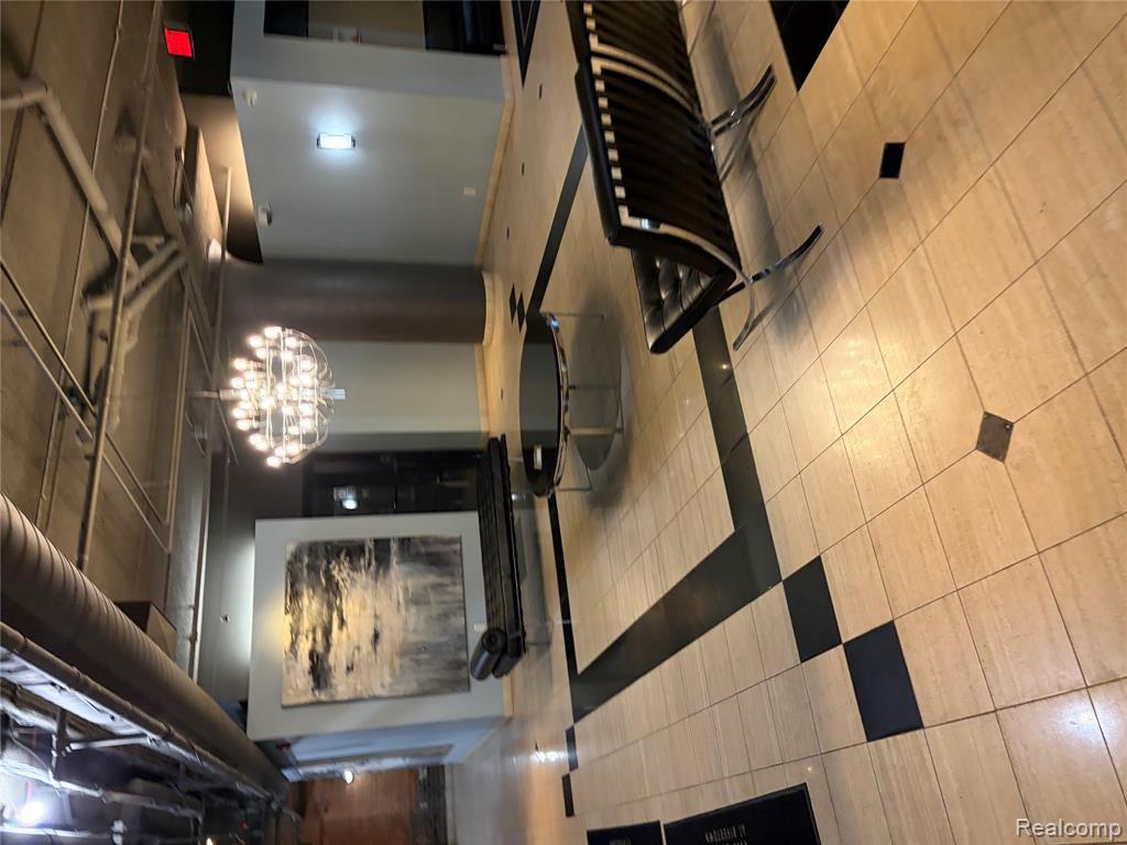 6533 E Jefferson Avenue, Detroit, MI 48207 — photo 2