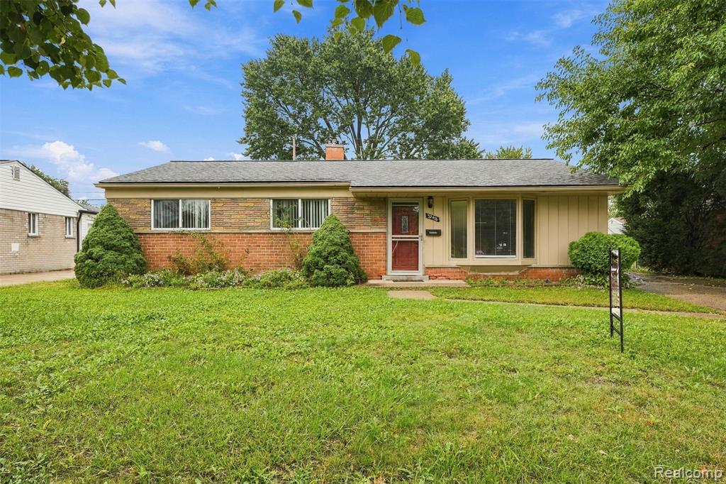 32416 Exeter Drive, Warren, MI 48092 — photo 2