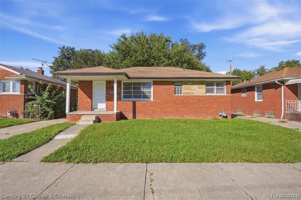 17831 Hoover Street — photo
