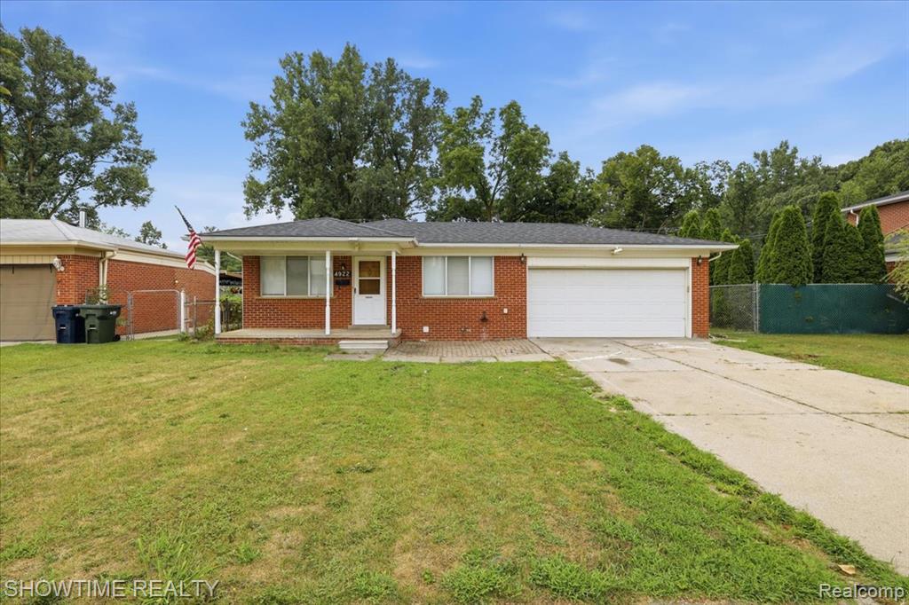 4922 Sanford Drive — photo
