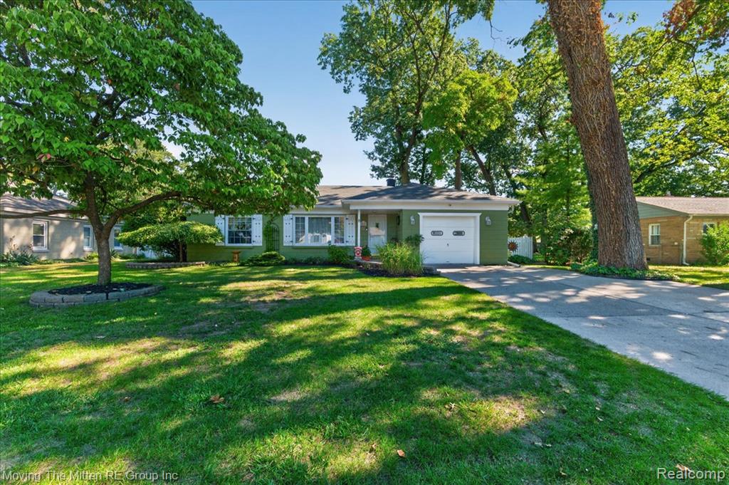 5882 N Parent Street — photo