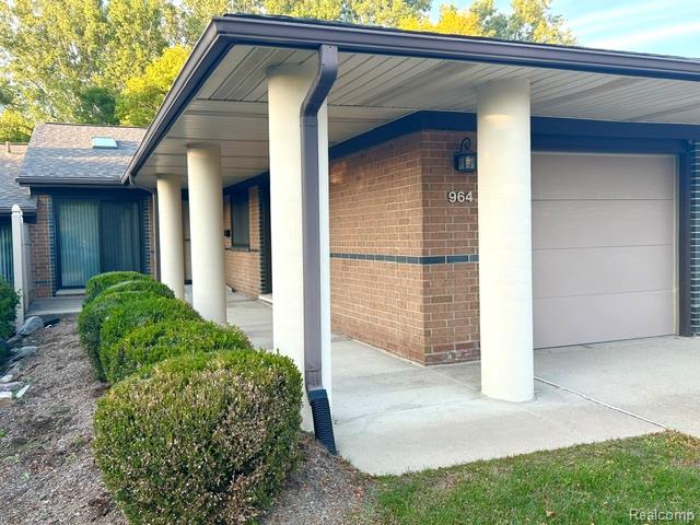 964 Wexford Way — photo