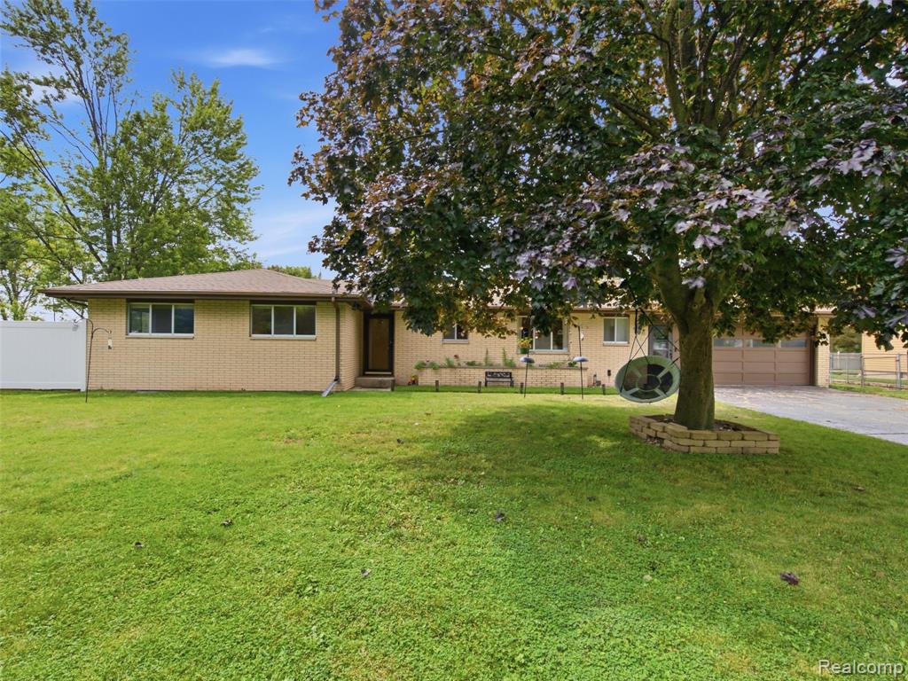 2714 Fairfield Drive — photo