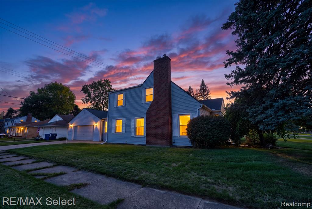 1914 E 2nd Street, Flint, MI 48503 — photo 2