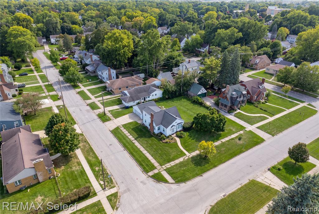 1914 E 2nd Street, Flint, MI 48503 — photo 3