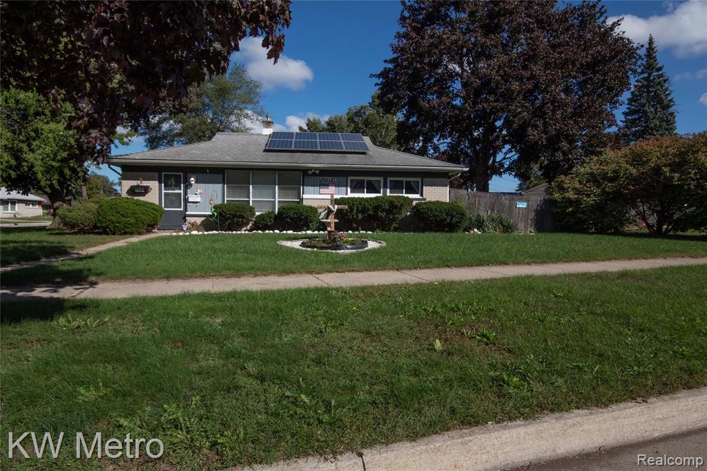 25405 Miracle Drive — photo