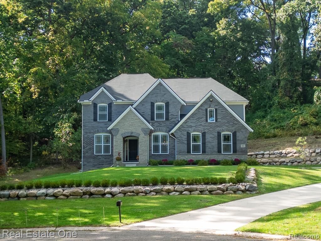 201 Beechview Drive, Rochester, MI 48306 — photo 2