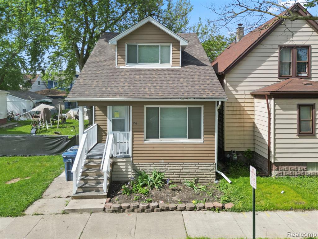 74 Pine Street — photo