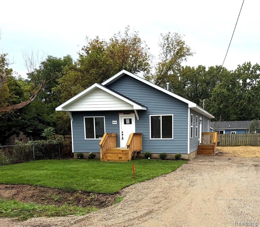 6056 Pearl Street — photo