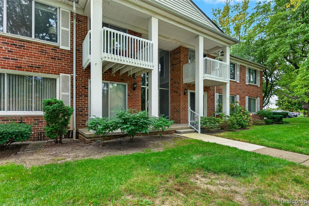 42241 Toddmark Lane — photo