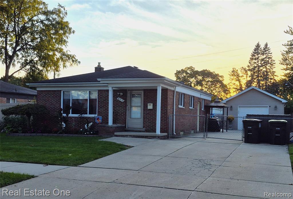 8312 Ziegler Street — photo