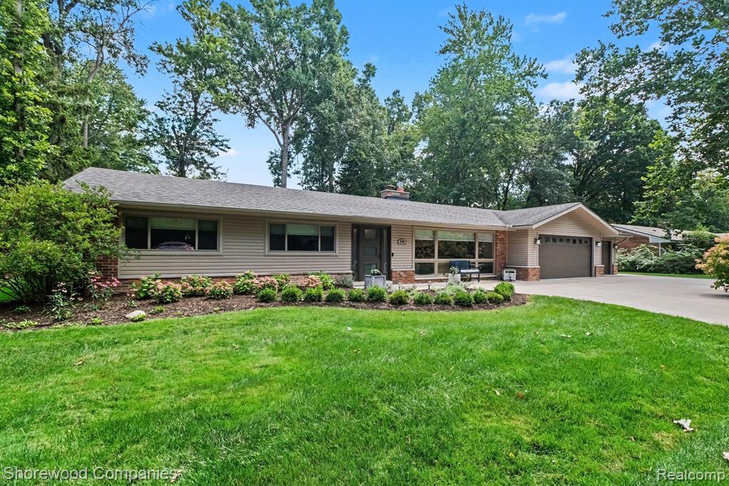 3144 Upton Drive, Troy, MI 48084 — photo 3