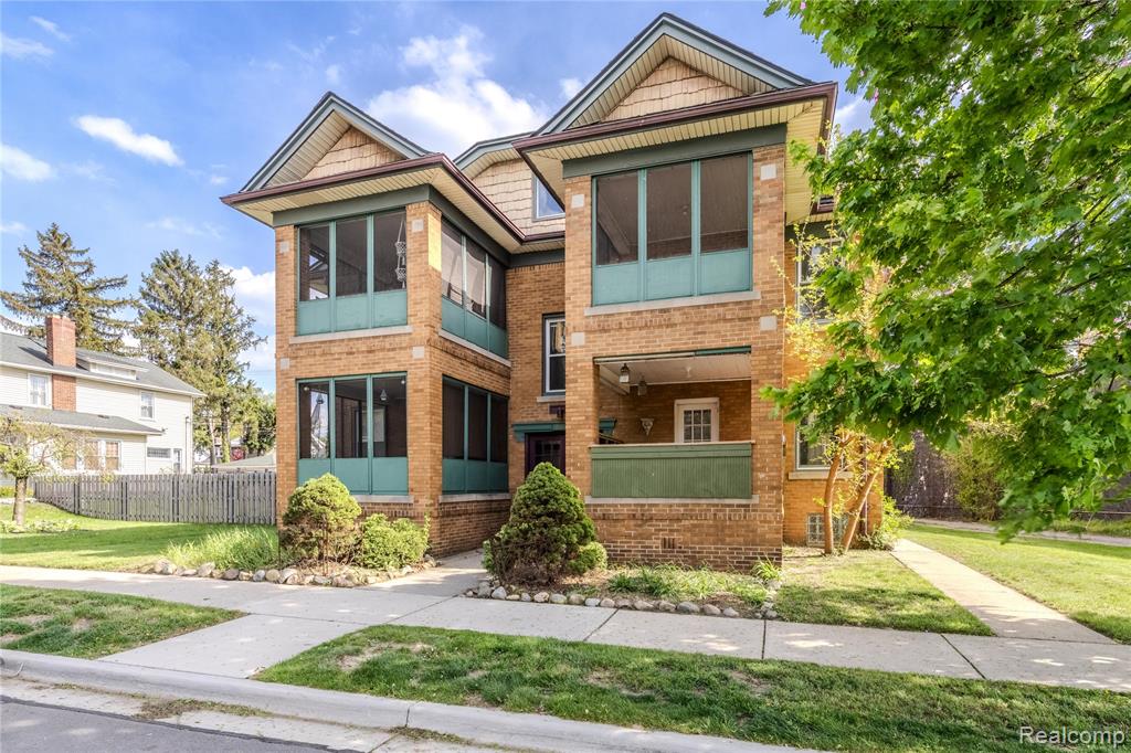 605 W Hudson Avenue — photo