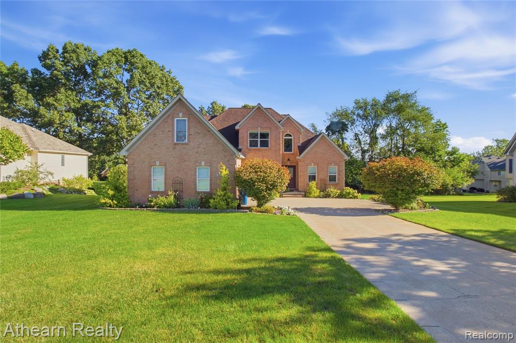 16189 Hill Forest Drive — photo