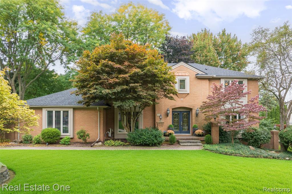 2371 Red Maple Drive — photo