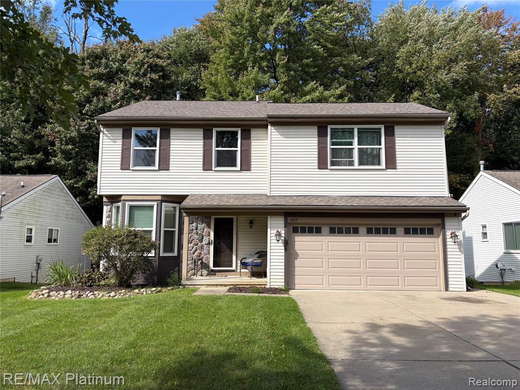1607 Andover Boulevard — photo