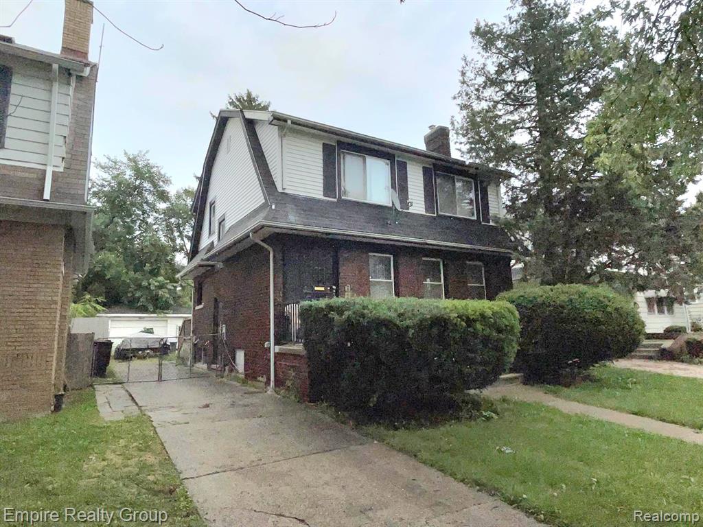 Home in Detroit, MI 48224 — photo 2