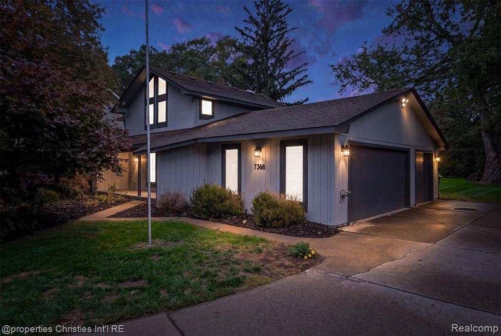 7568 Sweetbriar — photo