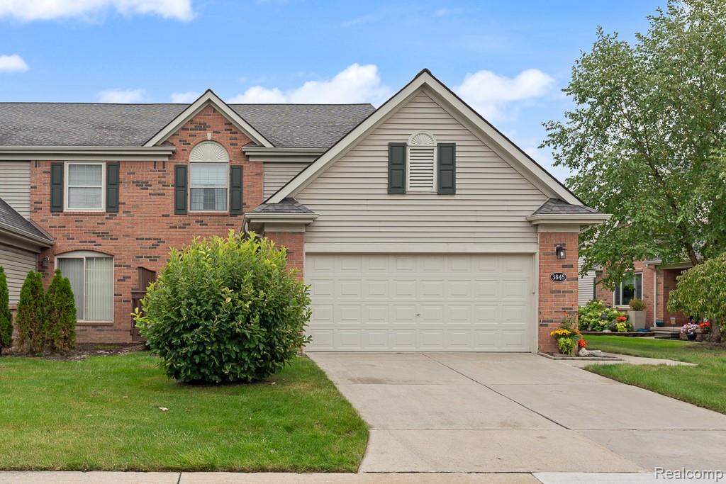 3845 Knightbridge Circle — photo