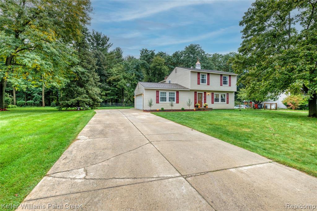 3308 Spring Meadow Drive, Rochester, MI 48306 — photo 2