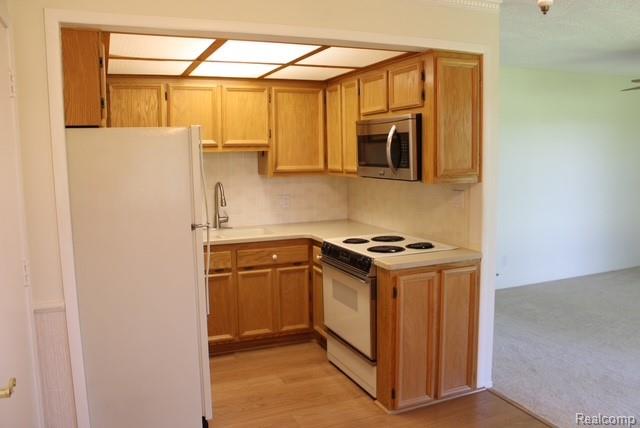 27094 Sandy Hill Lane — photo