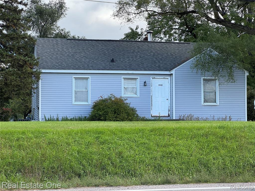 1532 Crescent Lake Road — photo