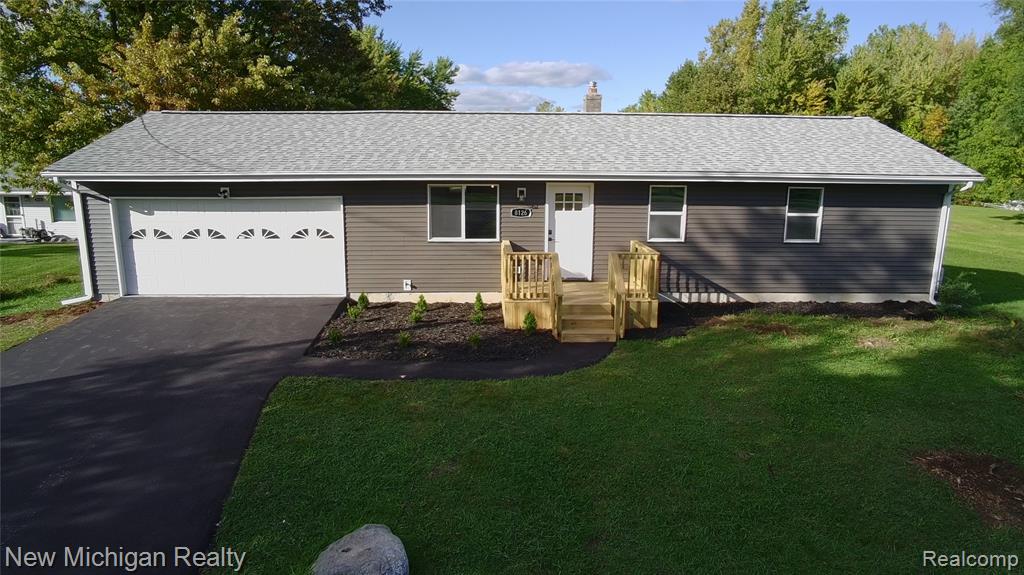8126 Corunna Road — photo