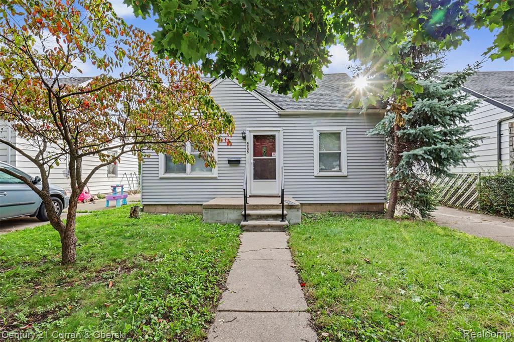 4705 Weddell Street — photo