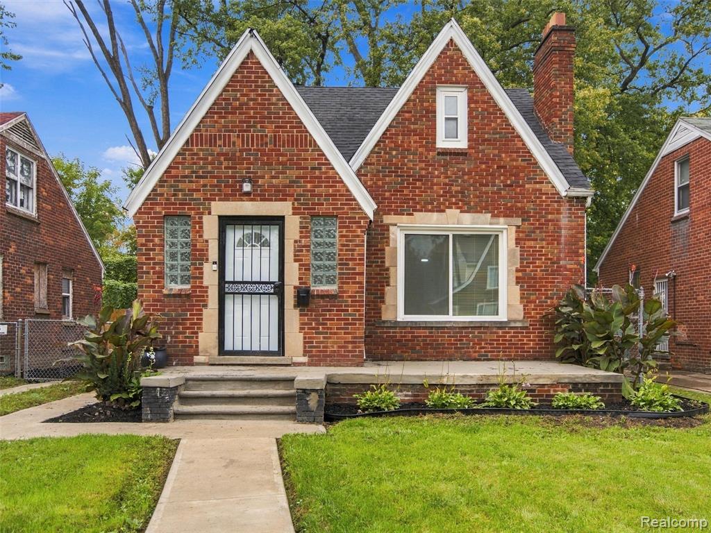 14005 Rutherford Street — photo