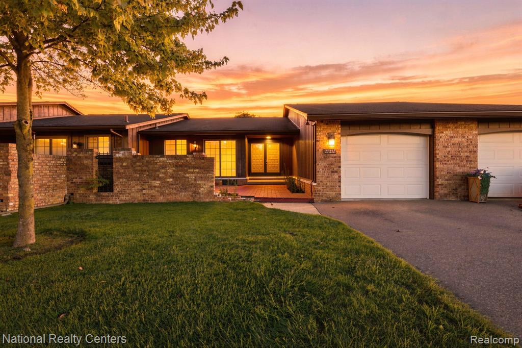 27332 Collingwood Drive — photo