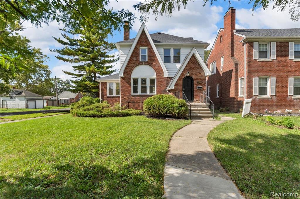 15203 Mettetal Street — photo