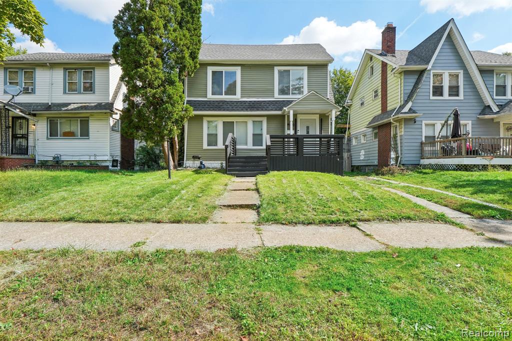16210 Inverness Street — photo